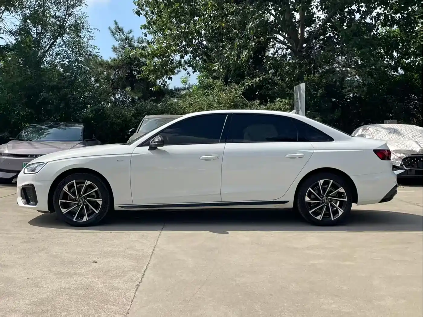 Audi A4 2023