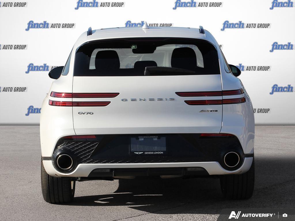 Genesis GV70 2025