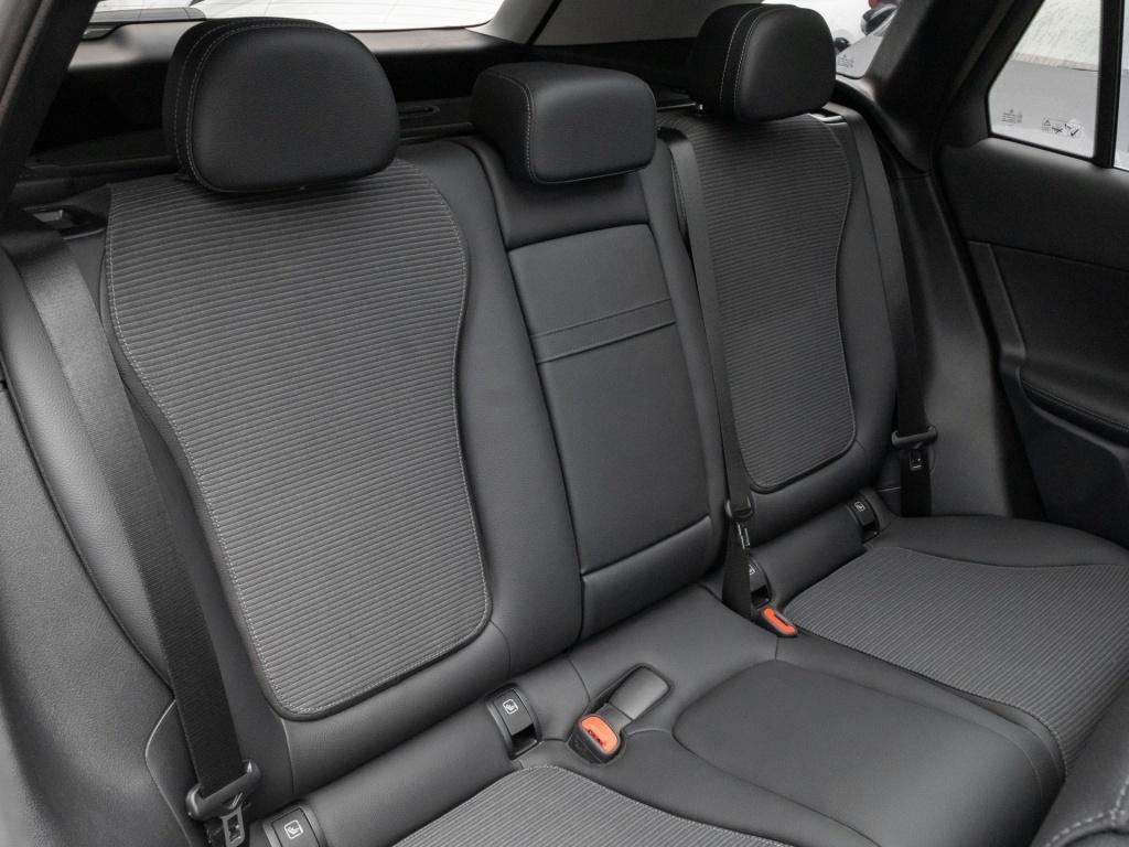 Mercedes-Benz GLC 220 2024