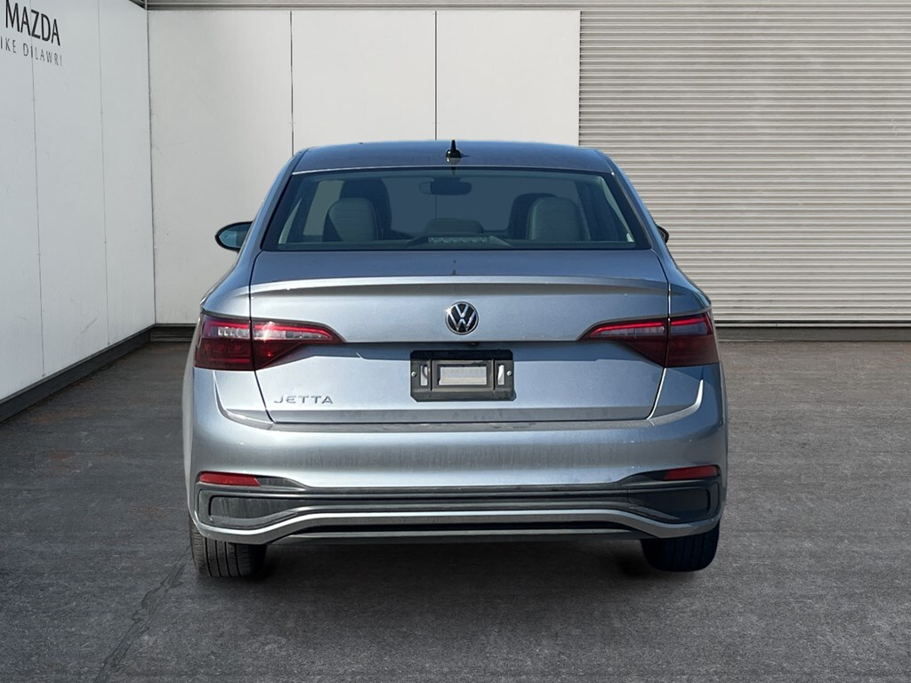 Volkswagen Jetta 2024