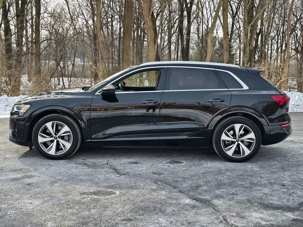Audi Q8 e-tron 2024