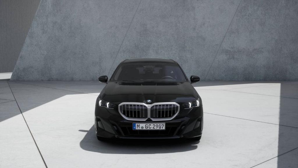 BMW 520 2025
