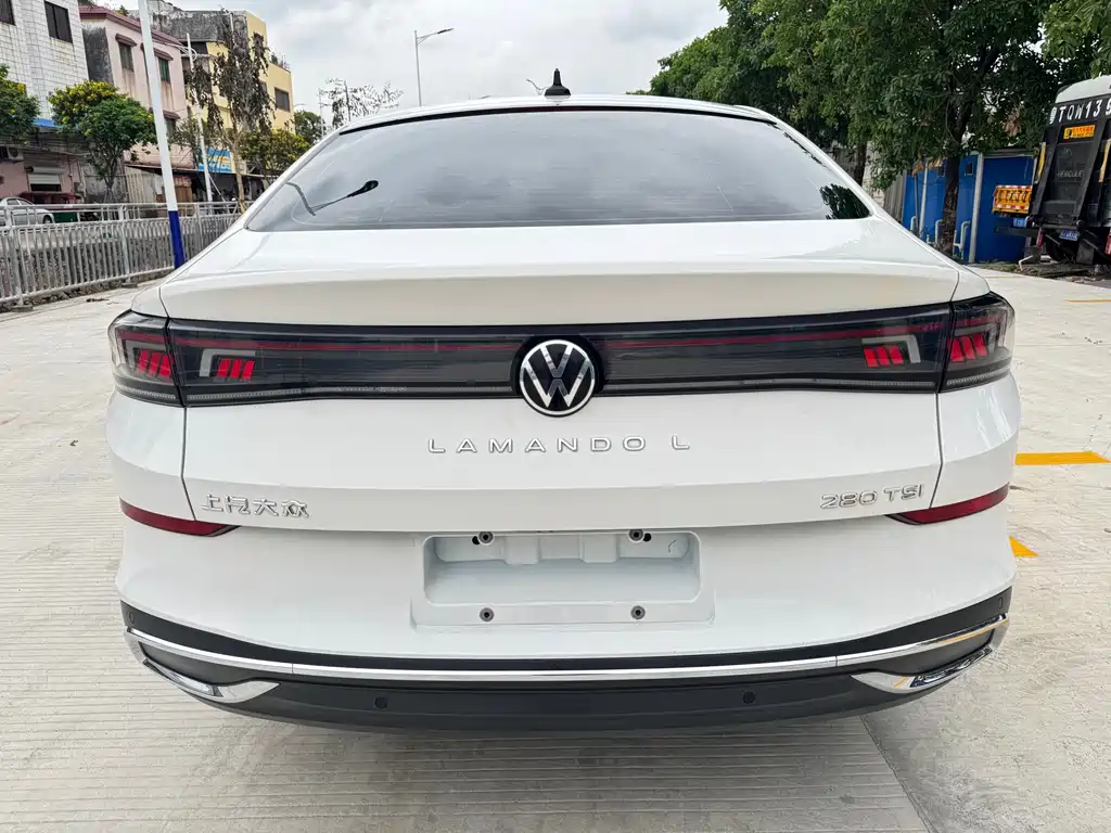 Volkswagen Lamando 2023
