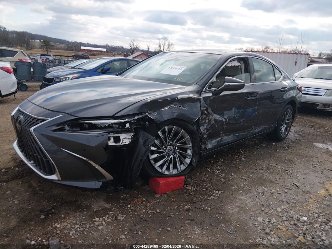 Lexus ES 2024