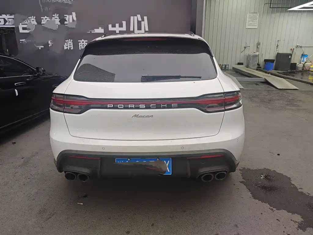 Porsche Macan 2023