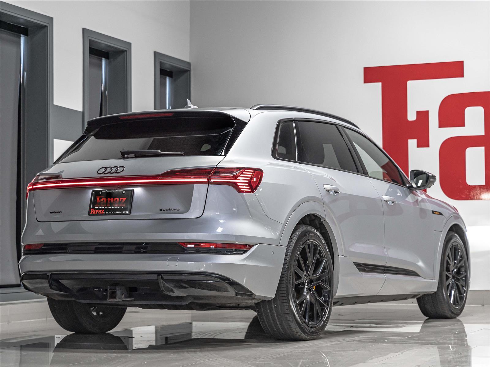 Audi e-tron 2022