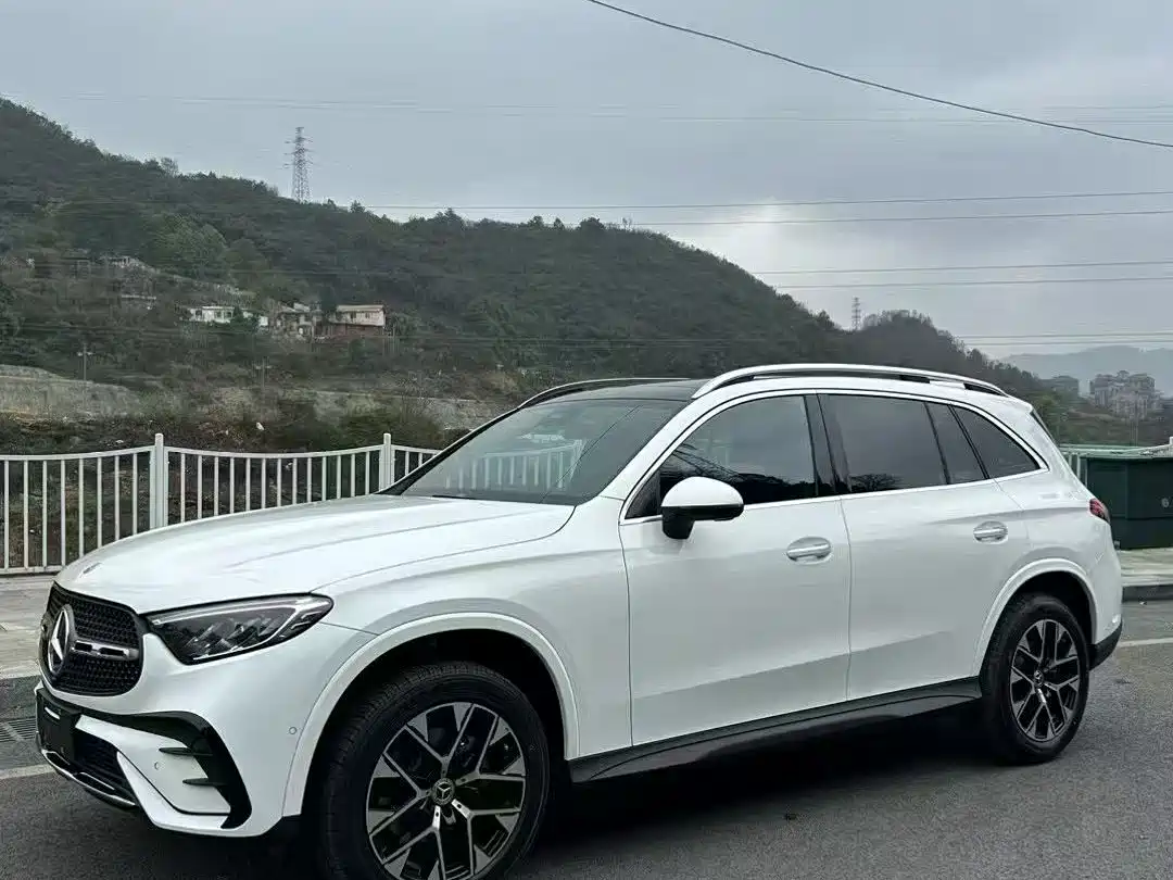 Mercedes-Benz GLC 2024