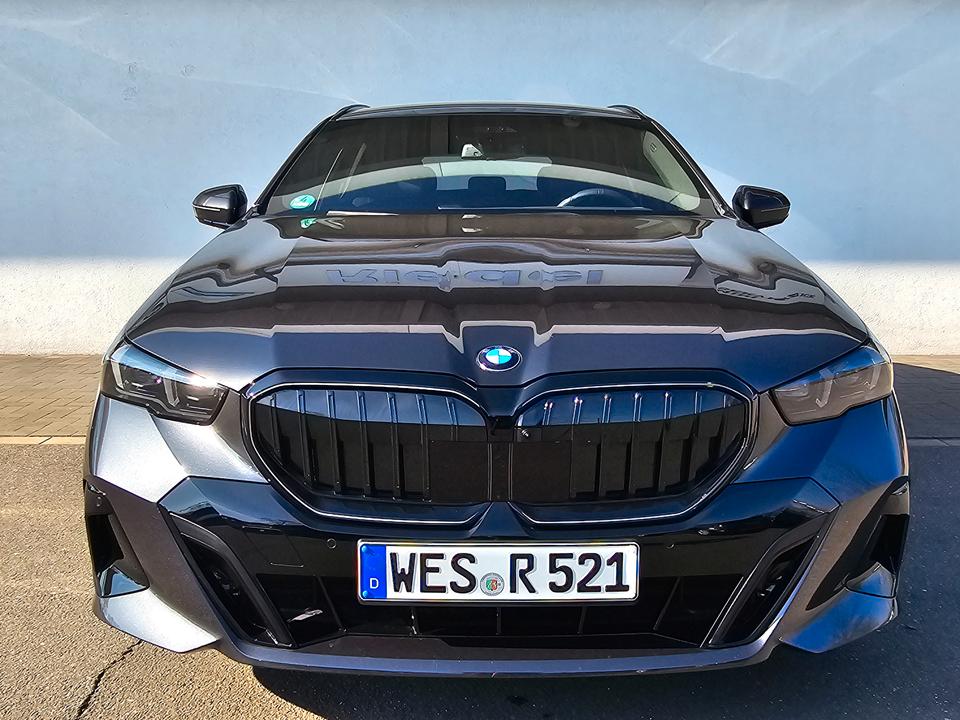 BMW 520 2025