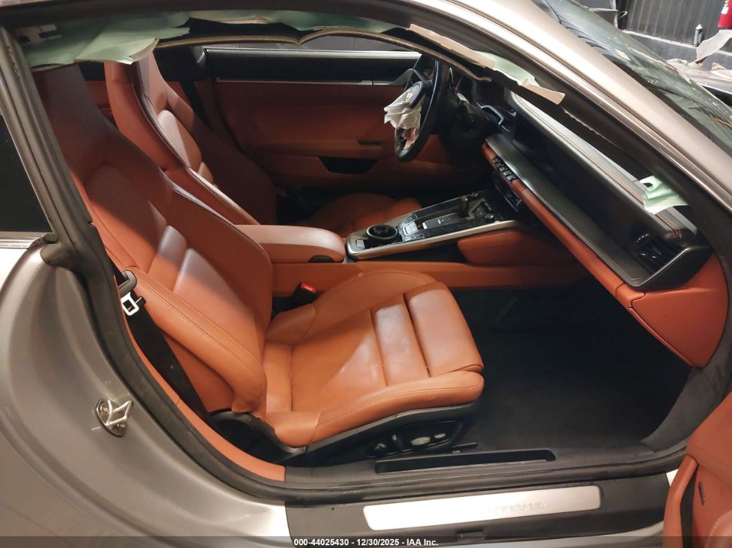 Porsche 911 2025