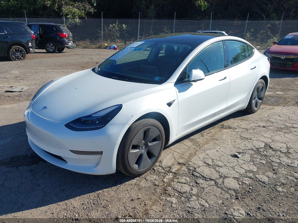 Tesla Model 3 2022