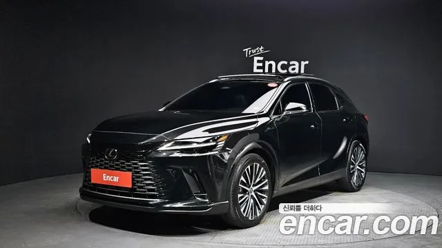 Lexus RX 2024