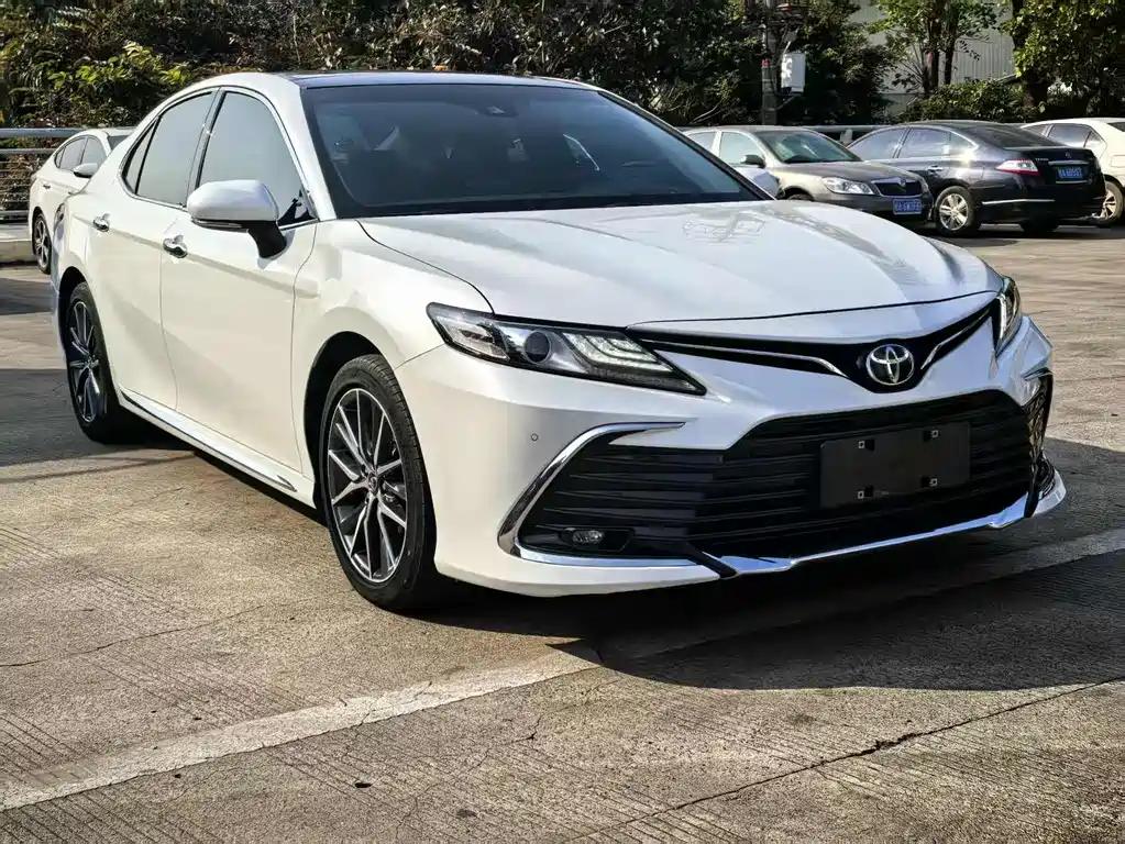 Toyota Camry 2023