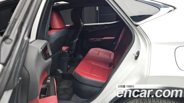 Lexus NX 2024