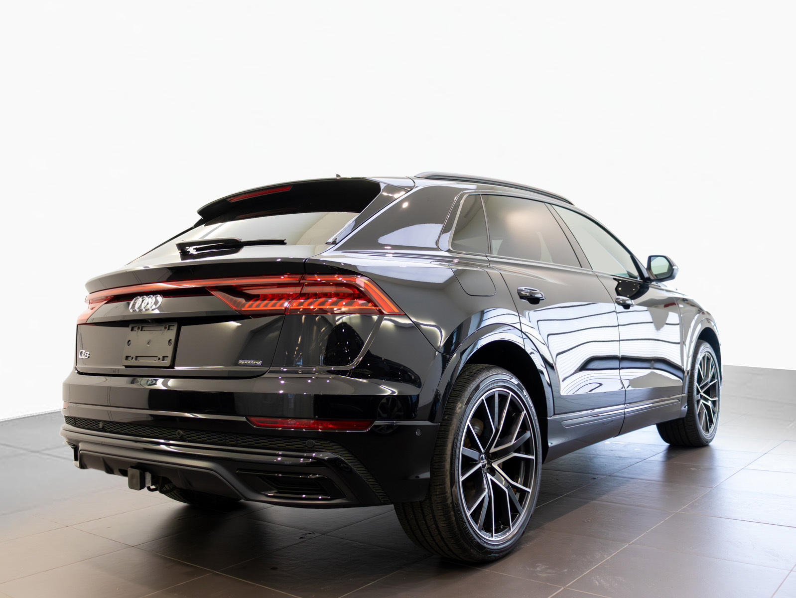 Audi Q8 2021