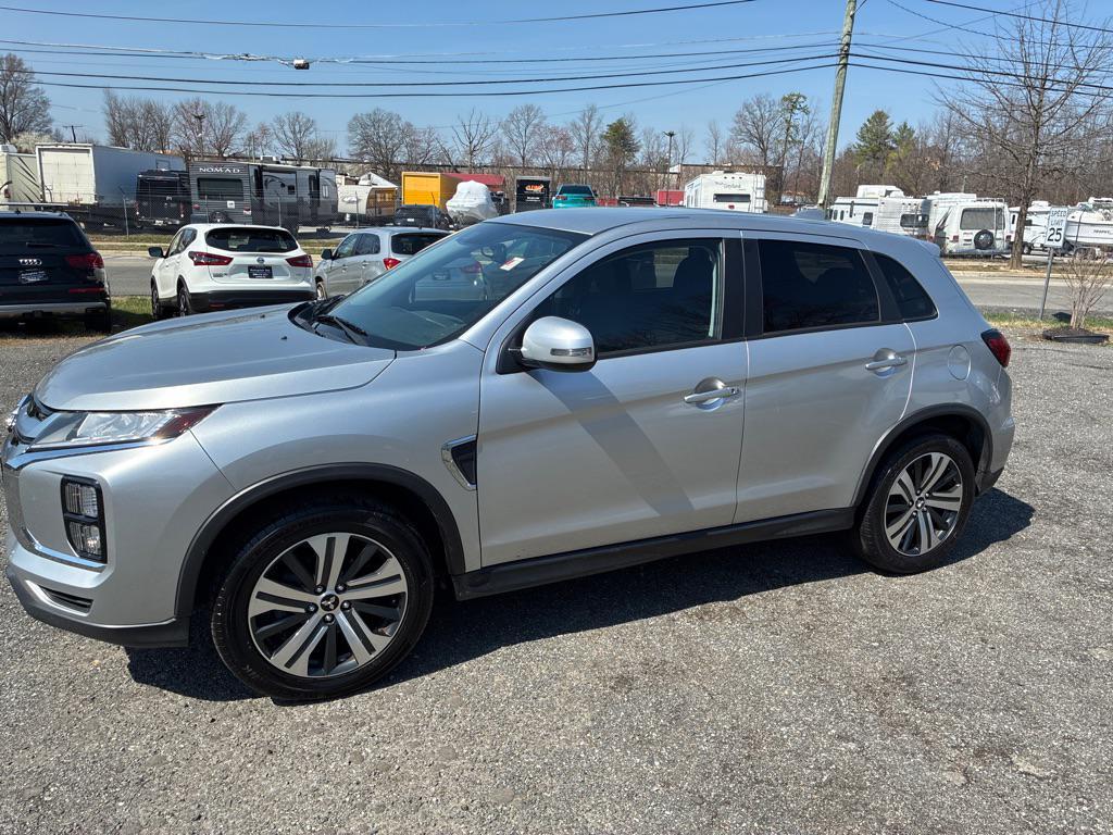 Mitsubishi Outlander Sport 2021