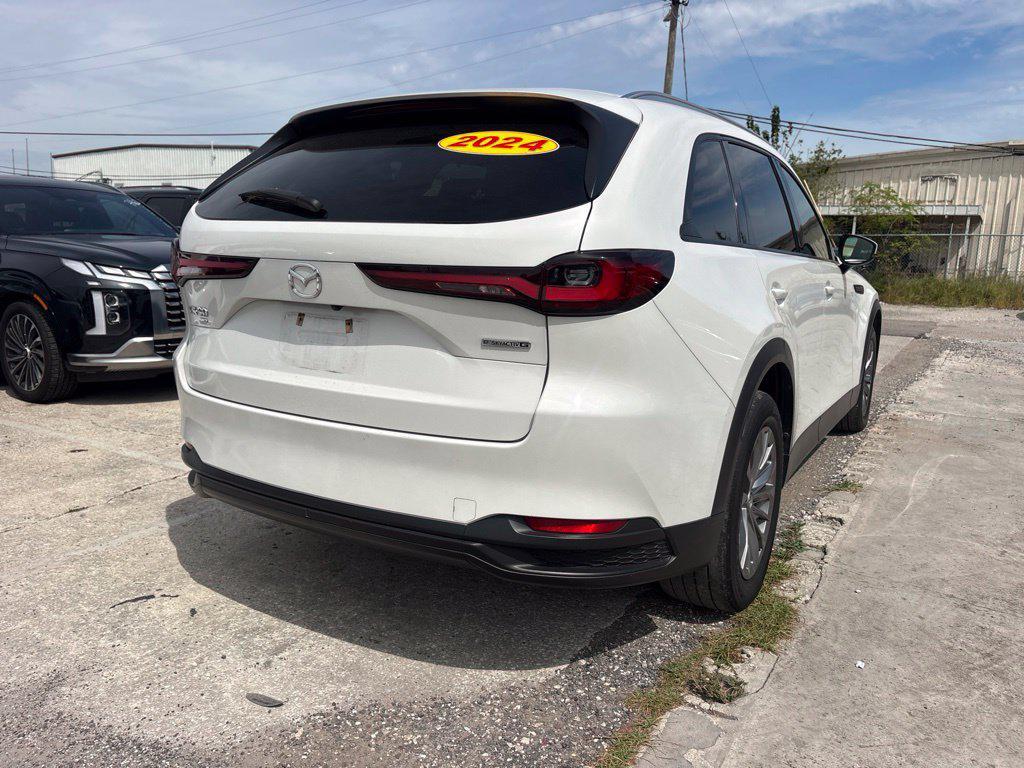 Mazda CX-90 2024