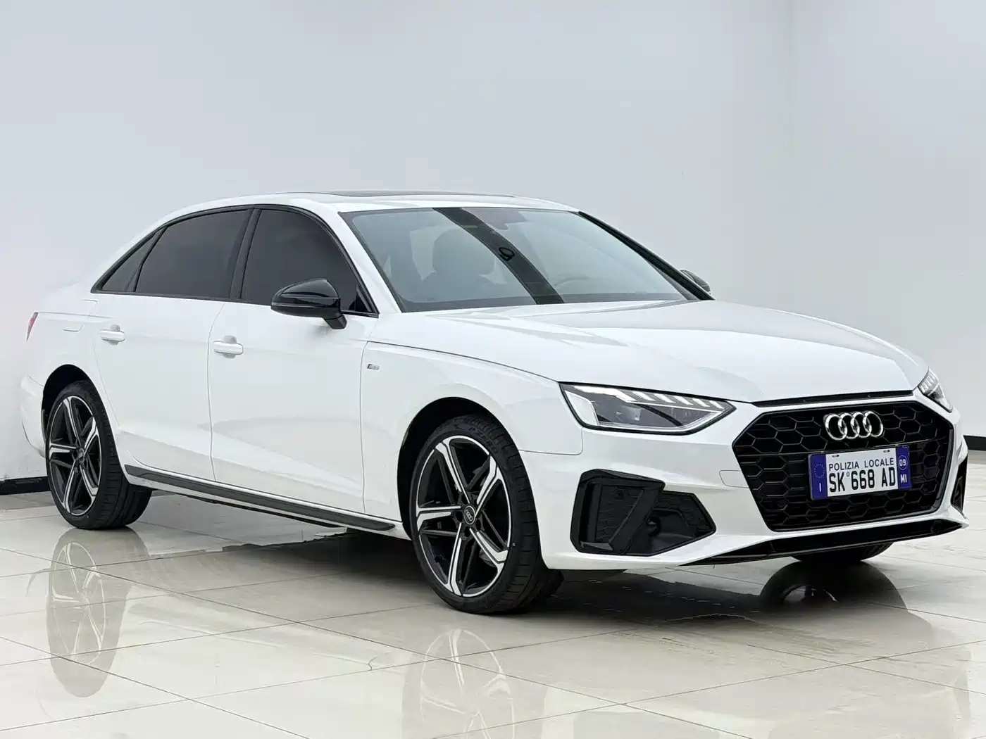Audi A4 2024