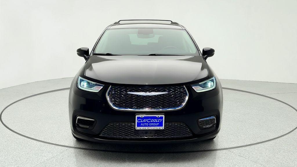 Chrysler Pacifica 2022