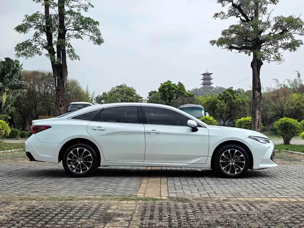 Toyota Avalon 2024