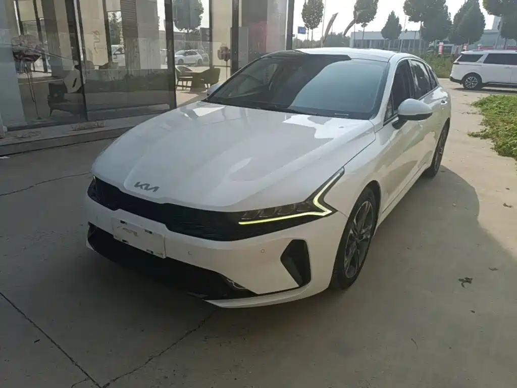 Kia K5 2024