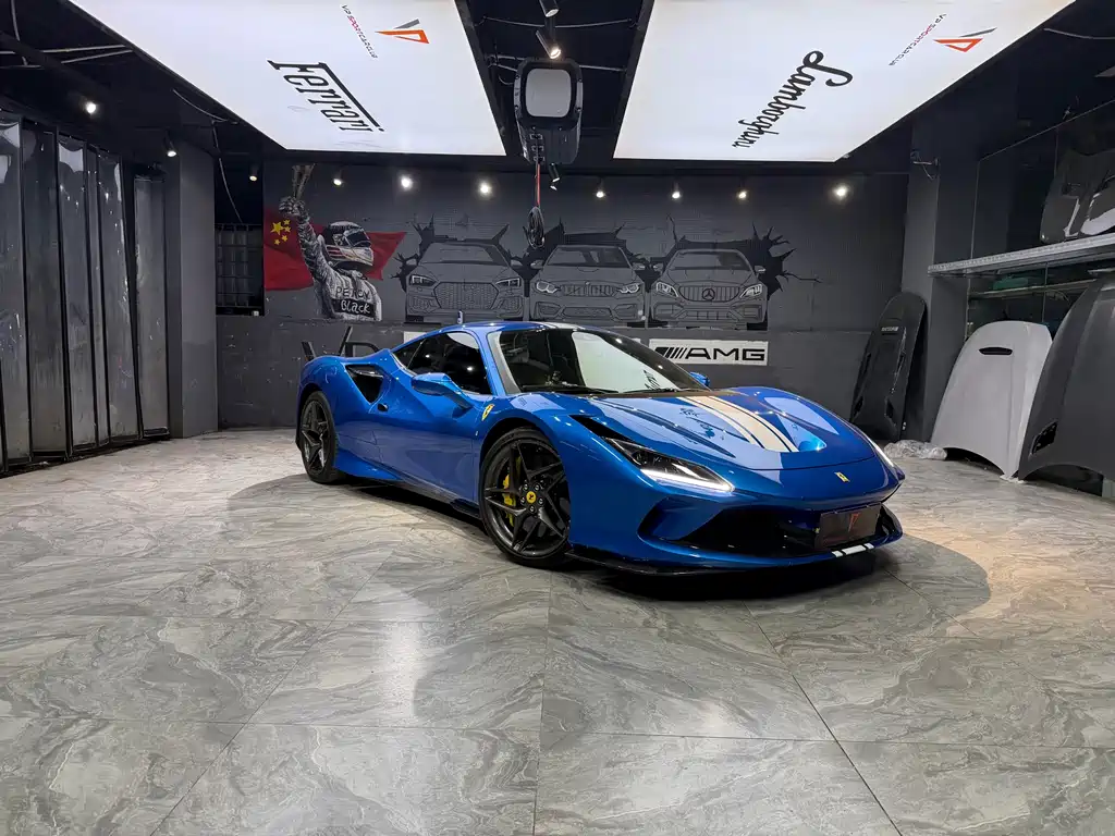 Ferrari F8 2020