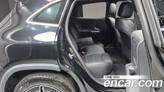 Mercedes-Benz EQA 2023