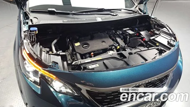 Peugeot 5008 2020