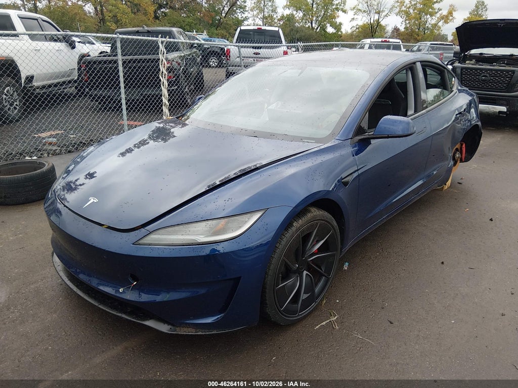 Tesla Model 3 2025