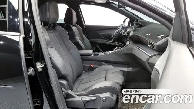 Peugeot 5008 2020