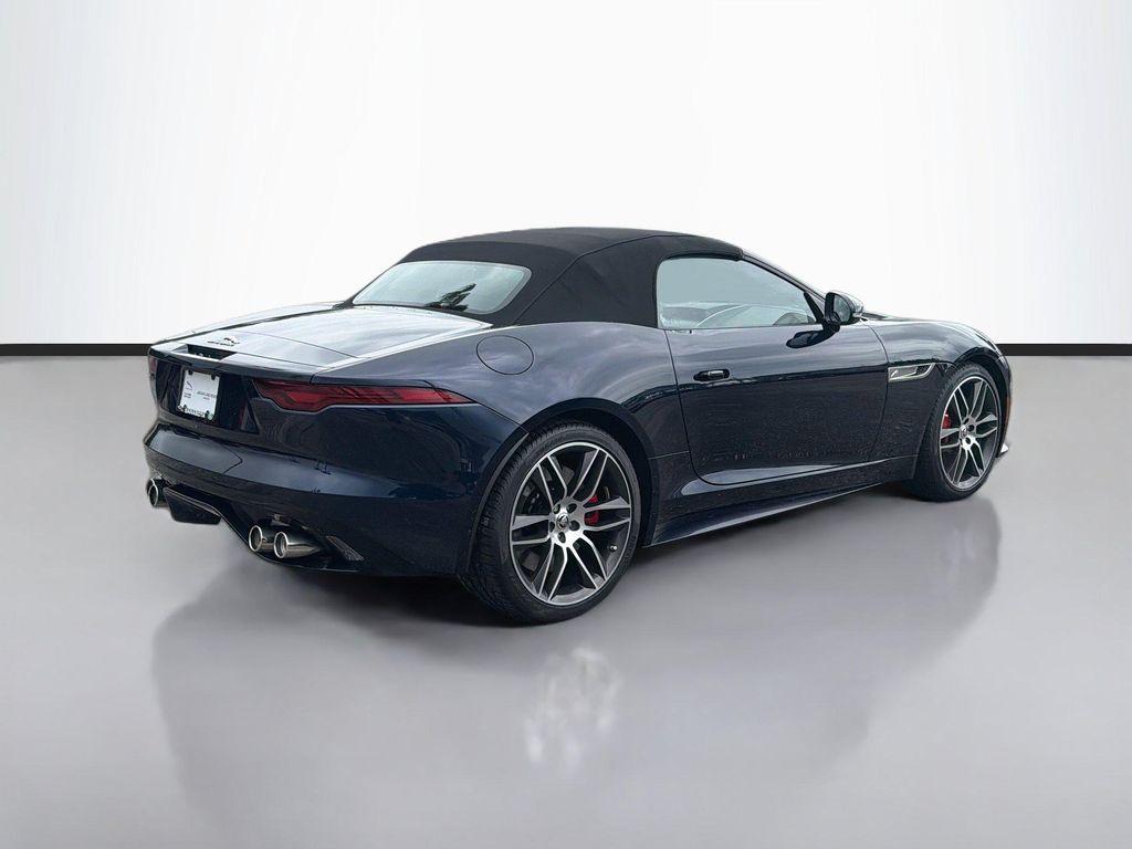 Jaguar F-Type 2024