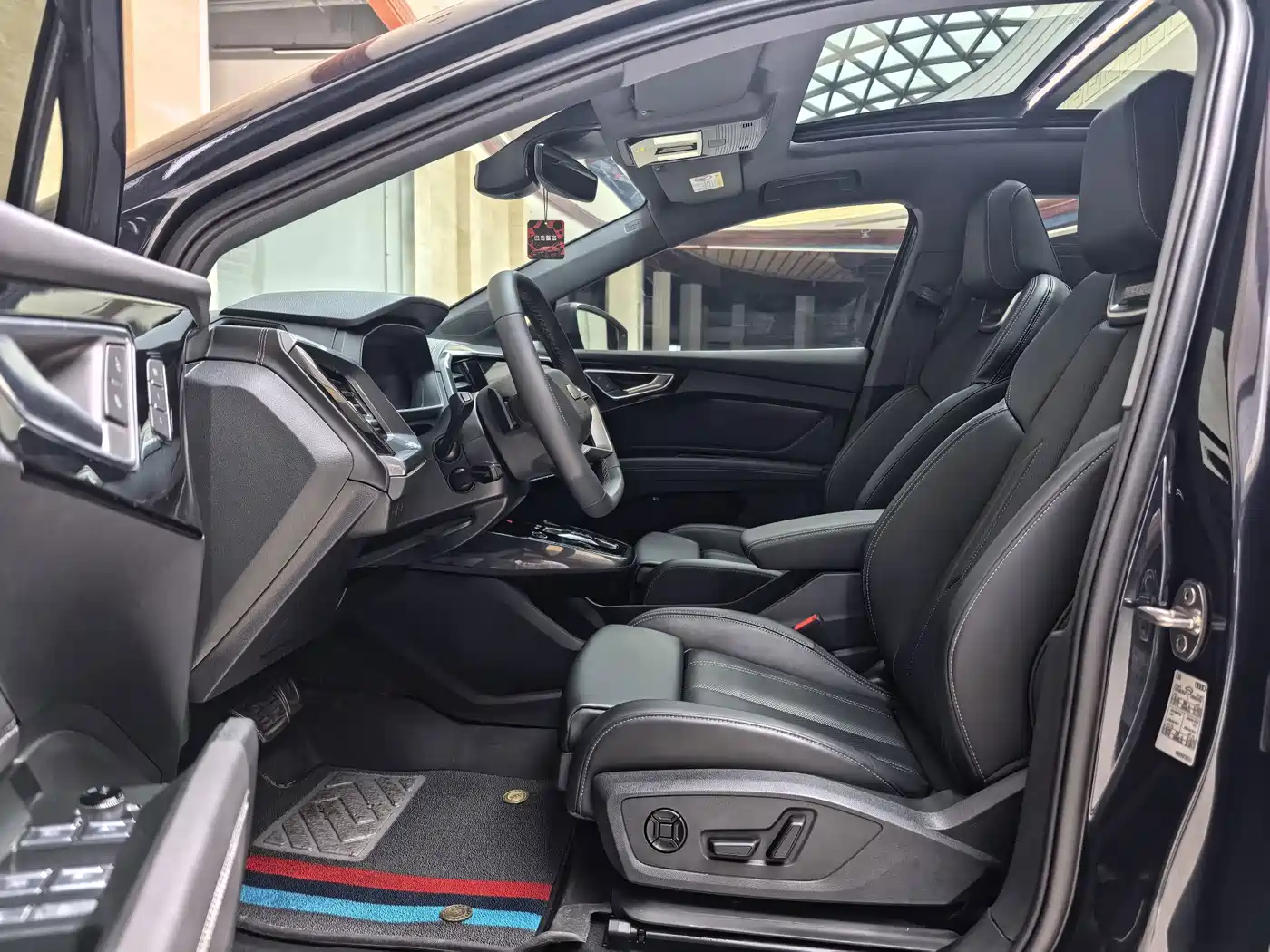Audi Q4 e-tron 2024