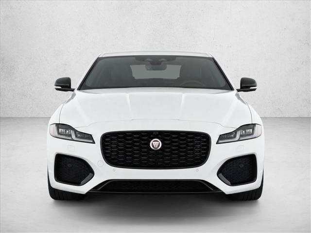 Jaguar XF 2024