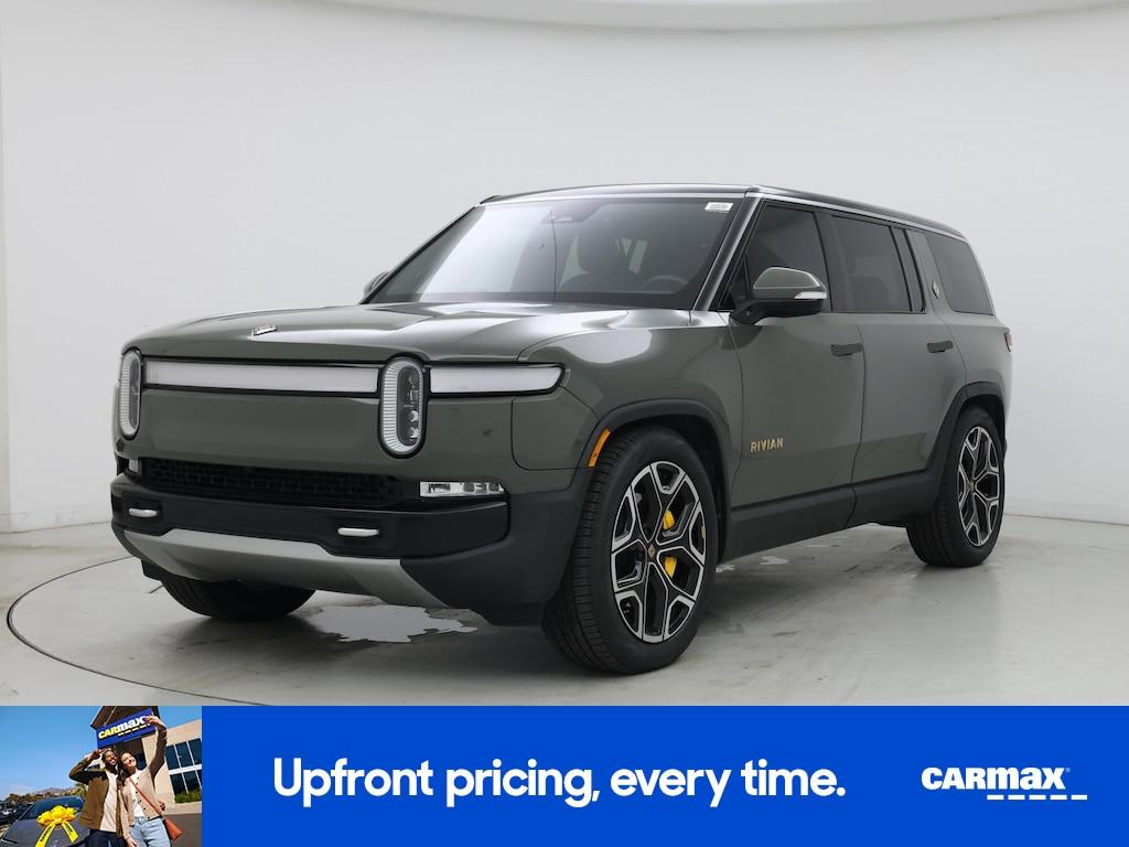 Rivian R1S 2022