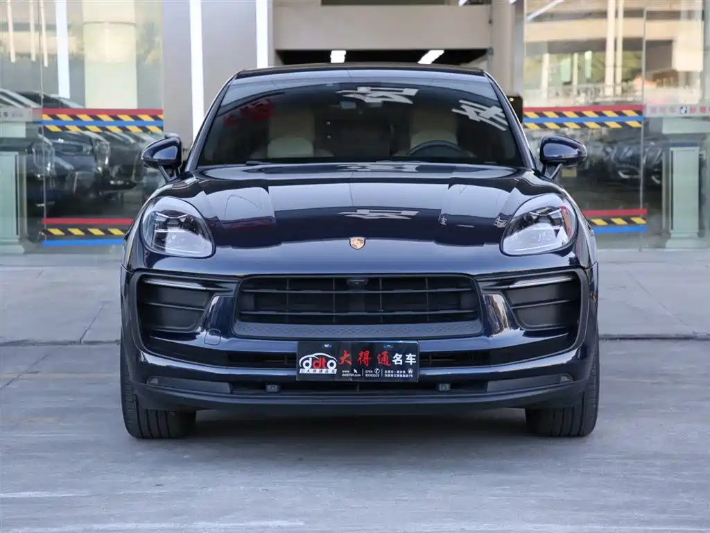 Porsche Macan 2022