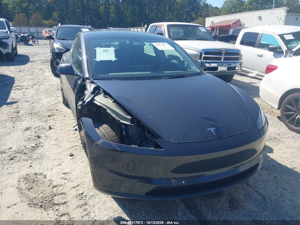 Tesla Model 3 2024