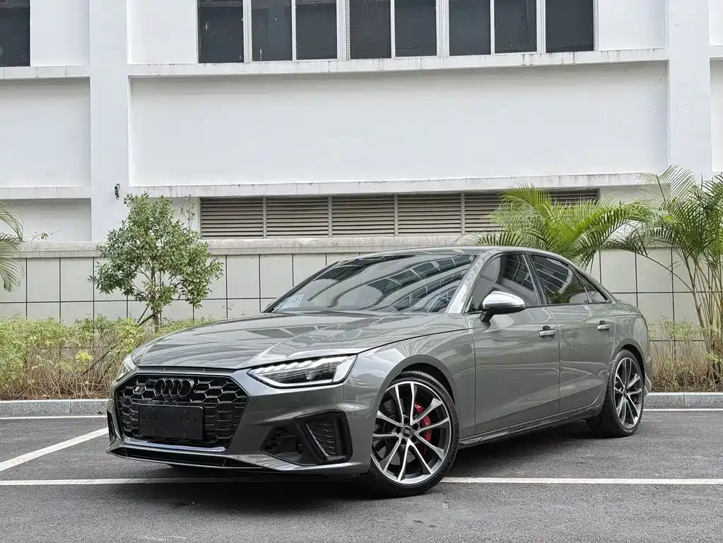 Audi S4 2023