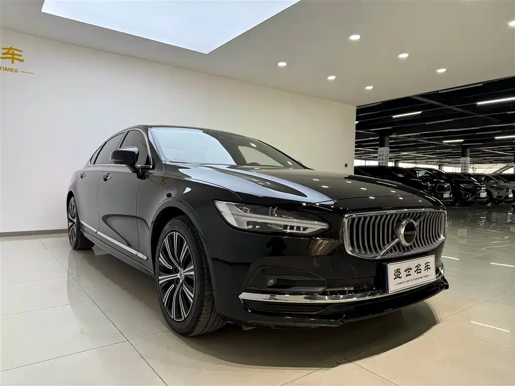 Volvo S90 2021