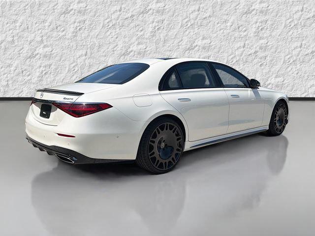 Mercedes-Benz S-Класс 2023