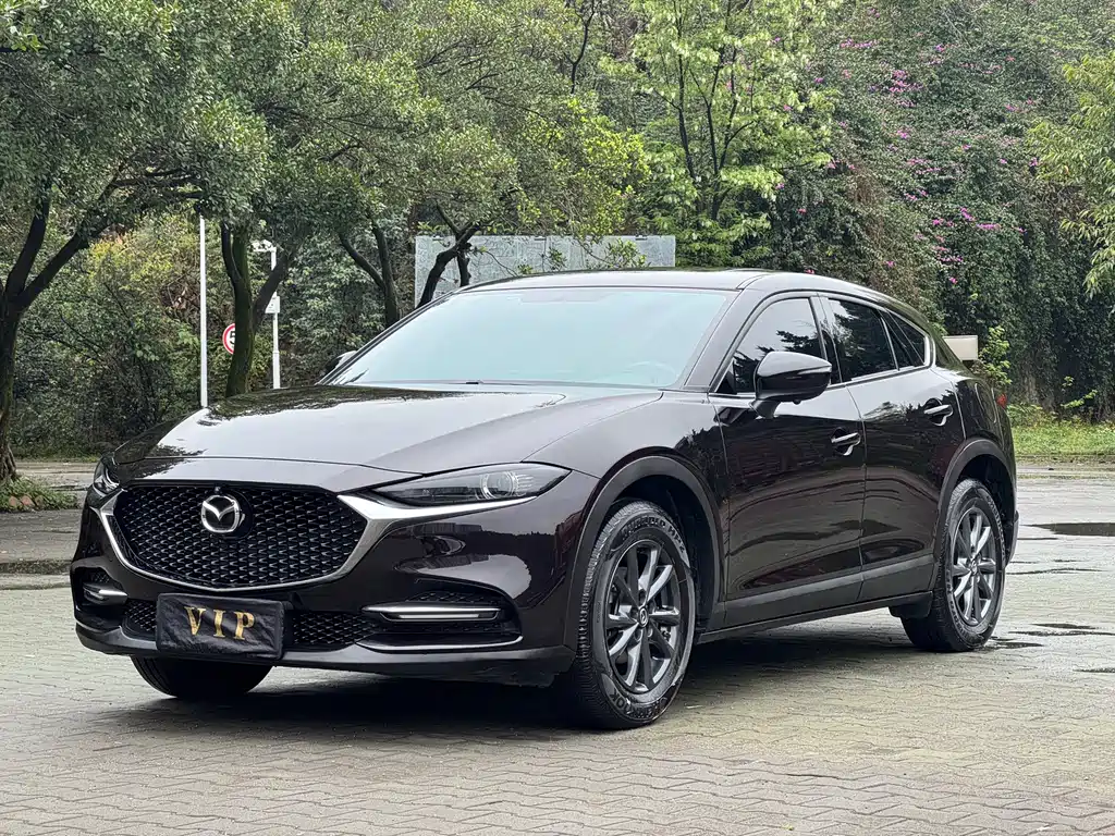 Mazda CX-4 2023