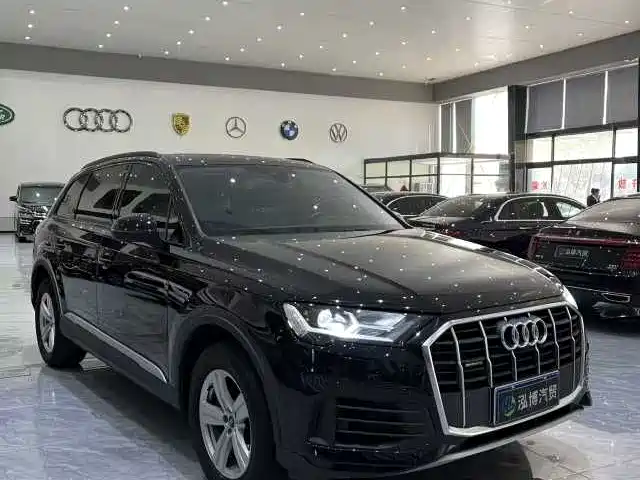 Audi Q7 2023