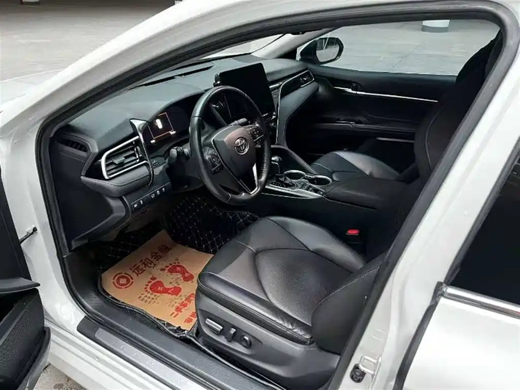 Toyota Camry 2022