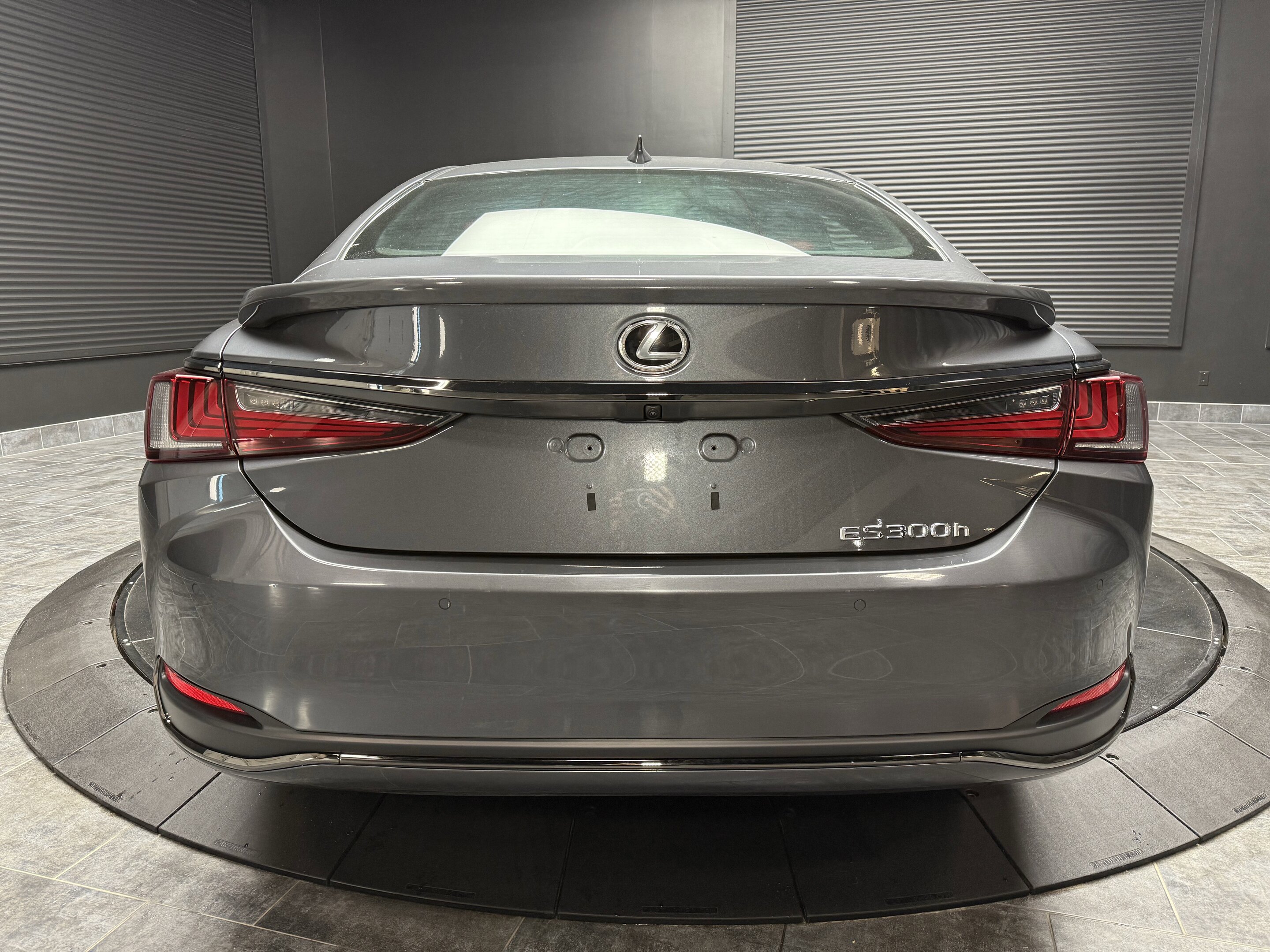 Lexus ES 2024