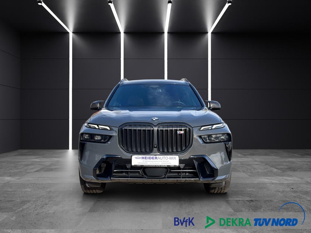 BMW X7 M60 2023