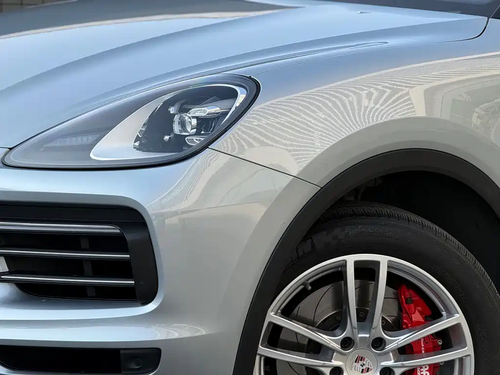 Porsche Cayenne 2021