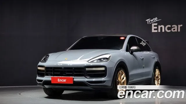 Porsche Cayenne 2022