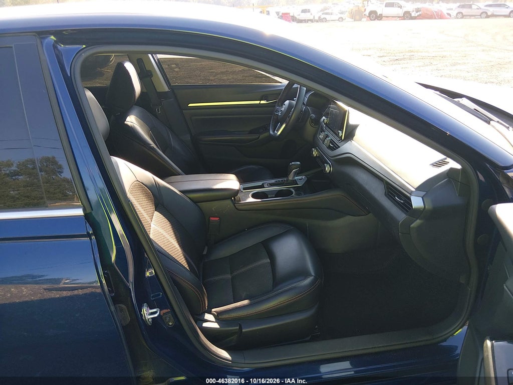 Nissan Altima 2024