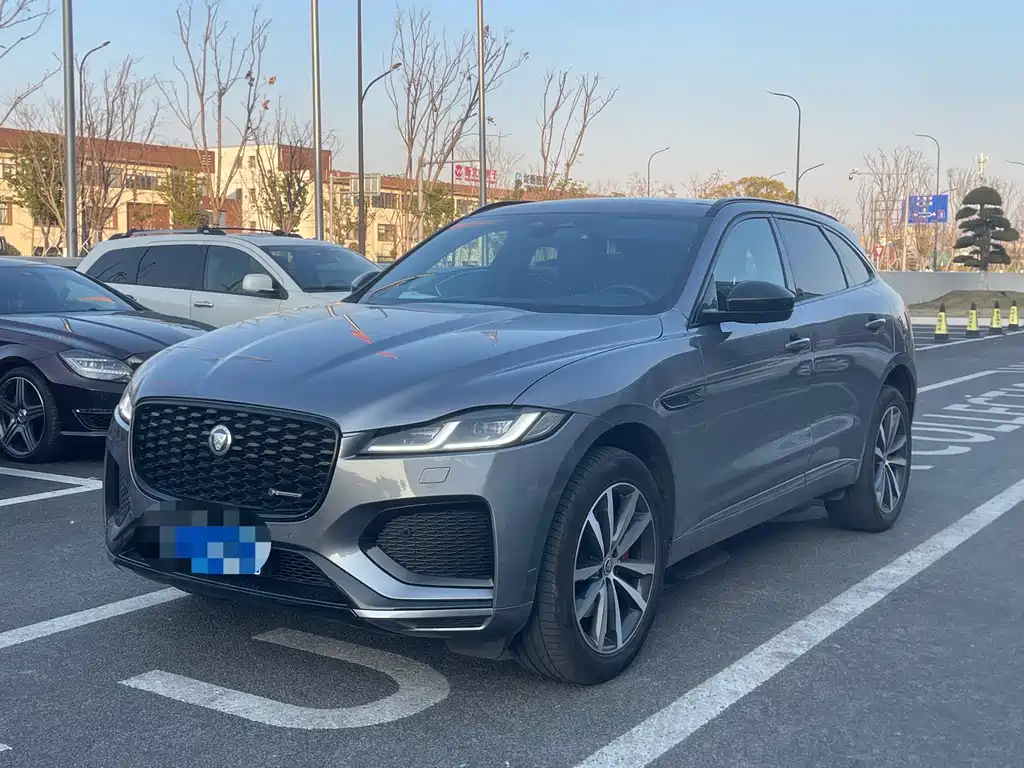 Jaguar F-Pace 2024