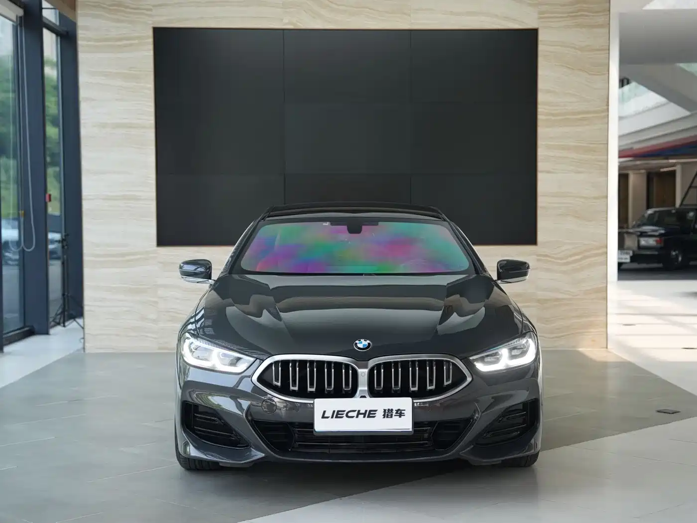 BMW 8 серии 2023