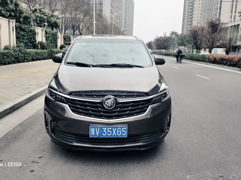 Buick GL8 2021