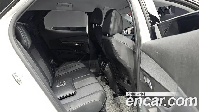Peugeot 3008 2022